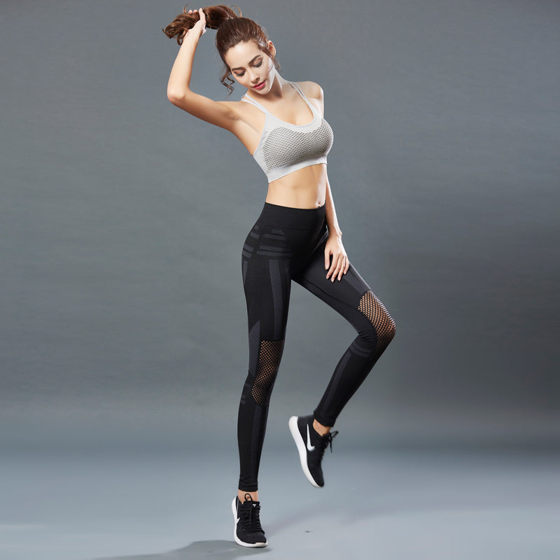 Mesh stitching yoga pants