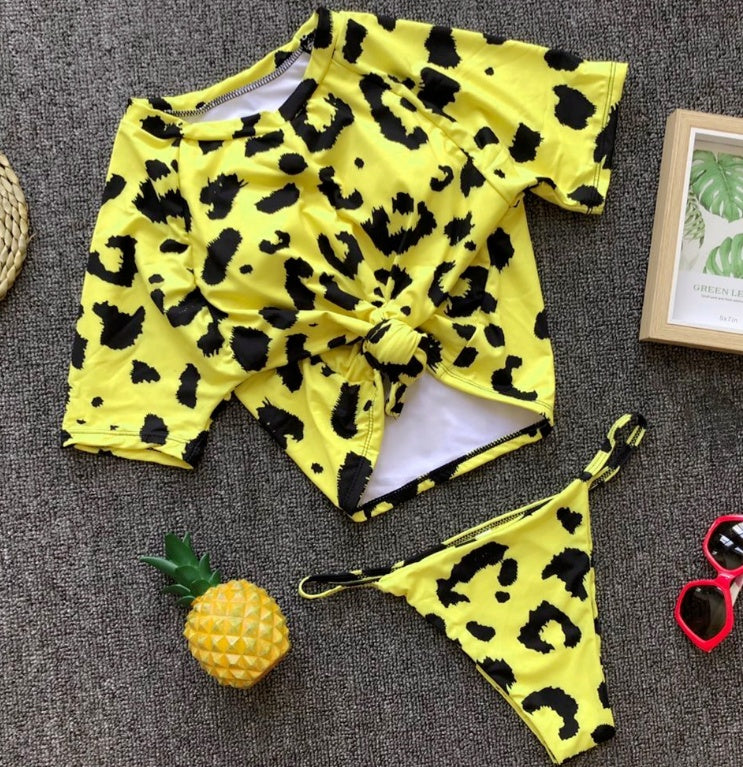 Knotted split swimsuit
