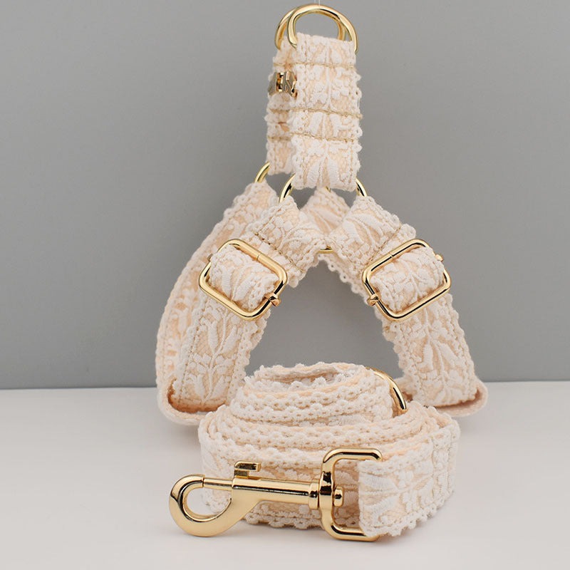Leaf Lace Strap Gold Buckle Pet Supplies