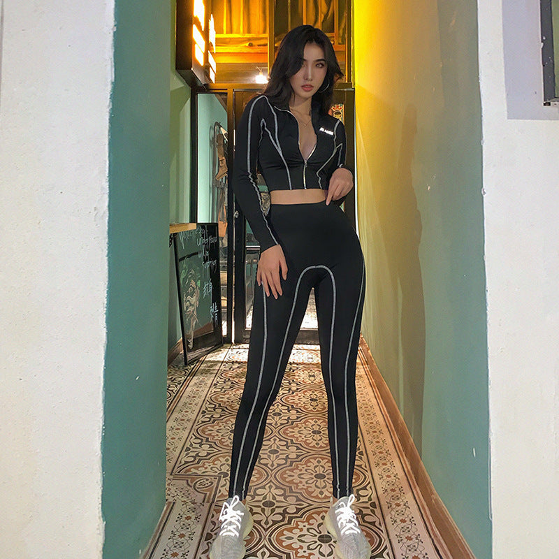 Striped embossed yoga suit